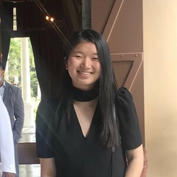 Charlotte - French tutor - Montréal