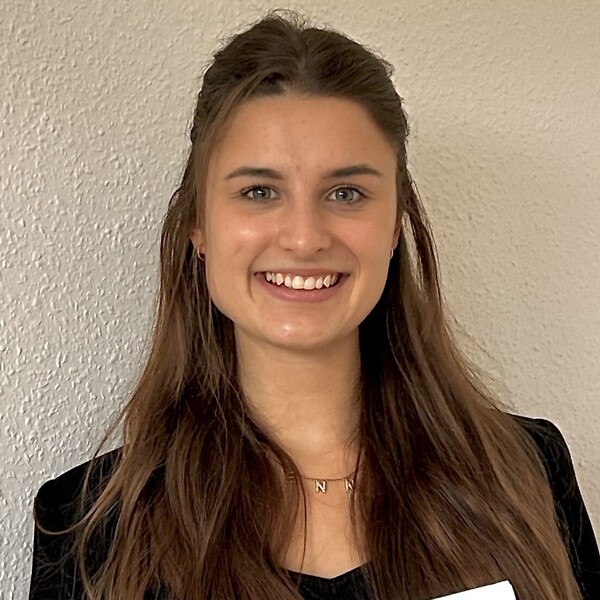 Jenny - Lehrkraft für Englisch - Bad Soden am Taunus