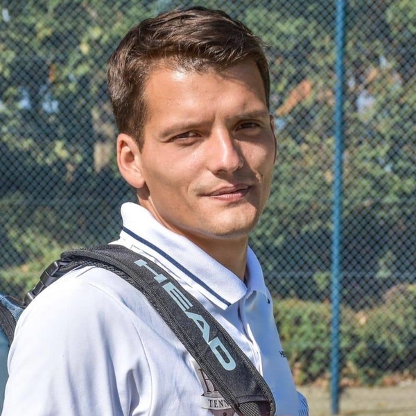 Sebastian - Prof tennis - Hennef (Sieg)