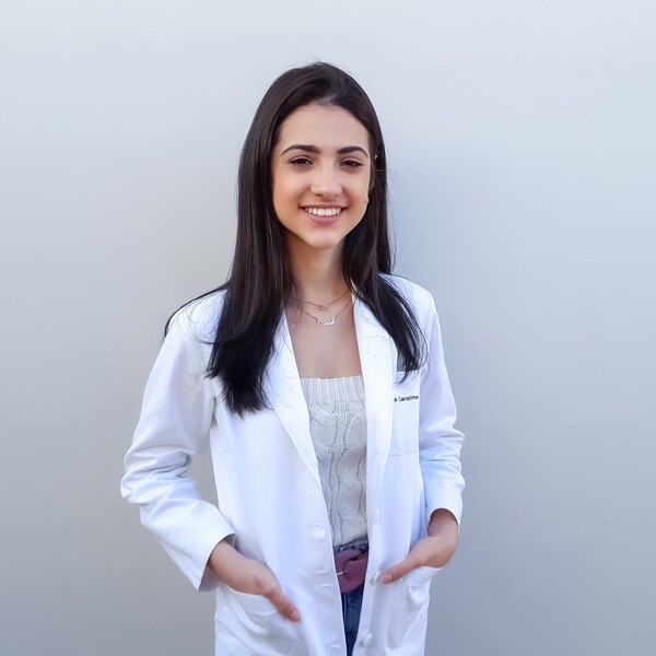 Ana Caroline - Professor de química - Florianópolis
