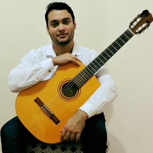 Lucas - Prof de viola - Terra Firme