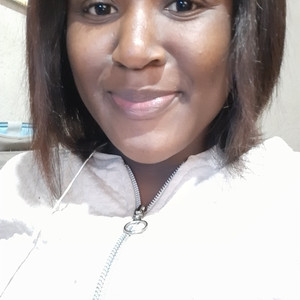 Karabo - English tutor - Tembisa