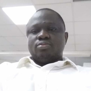 Dare - Economics tutor - Lagos