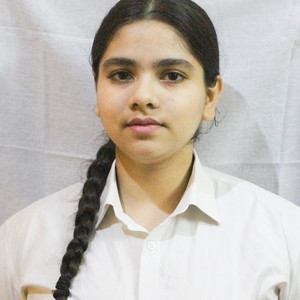 Yashika - Chemistry tutor - Makka Wala