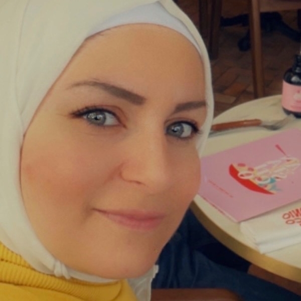 Huda - Prof d'arabe - Vénissieux