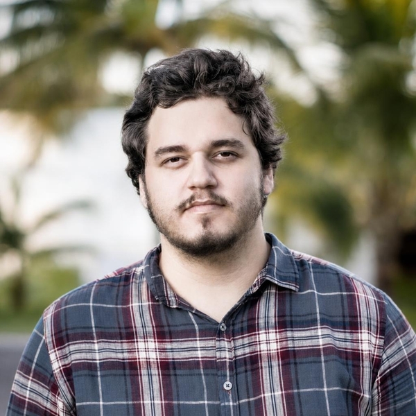 Vinicius - Professor de Auxílio na redação de dissertações e teses - Brasília