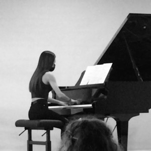 Clara - profesor de piano - Granada