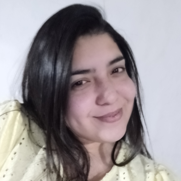 Joana - prof de Química - 