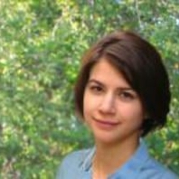 Melanie - Prof de biologie - Montpellier