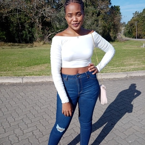 Yanelisa - English tutor - George