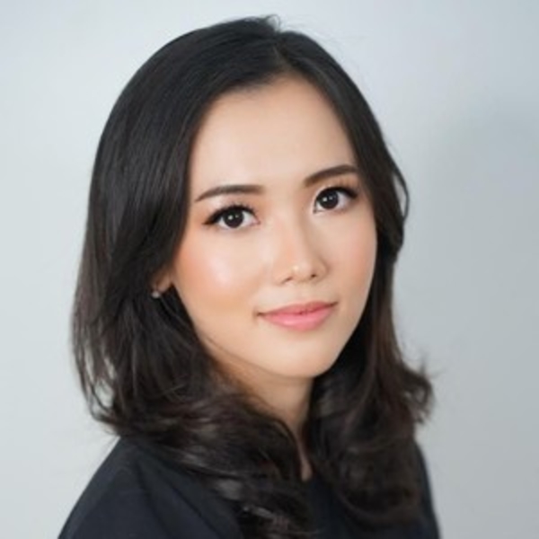 Felicia - Prof bahasa mandarin - Surabaya