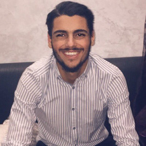 Oussama - Prof de maths - Bruxelles