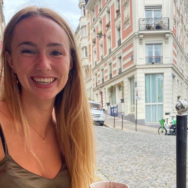 Tess - Prof de droit pénal - Bordeaux
