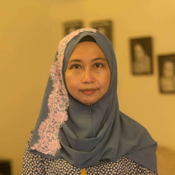 Sheila - English tutor - Shah Alam