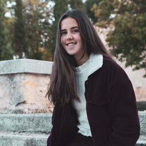Leticia - profesor de reforzamiento académico - Gerona