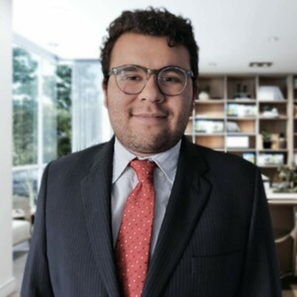 Hector - Profesor de historia - CDMX