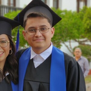 Carlos - Profesor de ciencias sociales - Heroica Guaymas