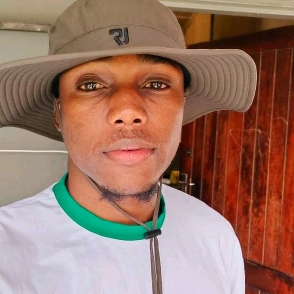Lebepa Edward - English tutor - Sekgosese