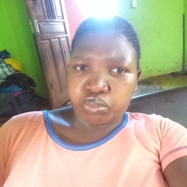 Nonkanyiso - English tutor - Lusikisiki