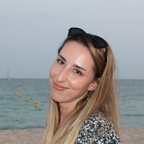 Anissa - Prof de français - Bourgoin-Jallieu