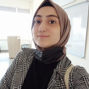 Gamze - Türkçe öğretmeni - 