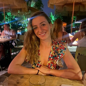 Laura - Professor de inglês - Atibaia