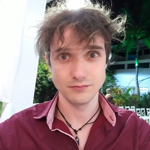 Vinicius - Prof de engenharia elétrica - Rio de Janeiro