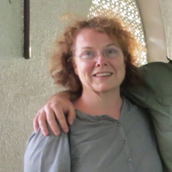 Cecelia - English tutor - Regina