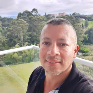 Carlos Arturo - Profe de programación - Itagüi