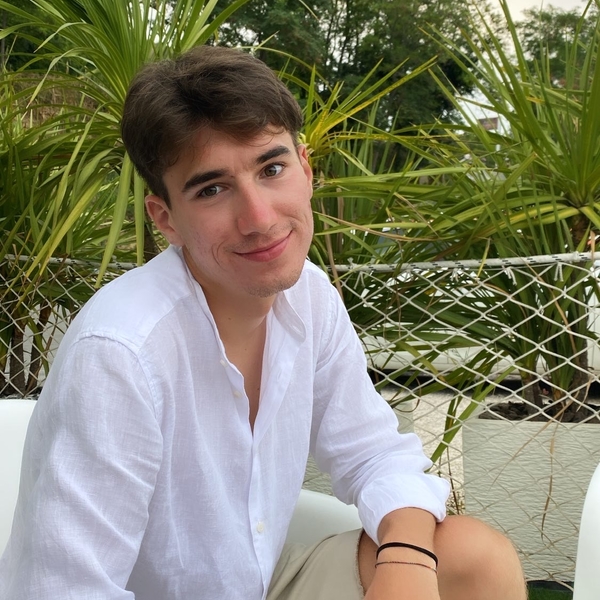 Carlo - Insegnante di fisica - Parabiago