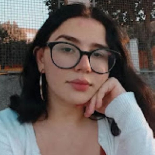 Rafaela - Professor de Matemática - Marília