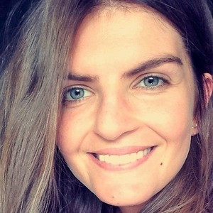 Julie - Prof d'infirmier - Bordeaux