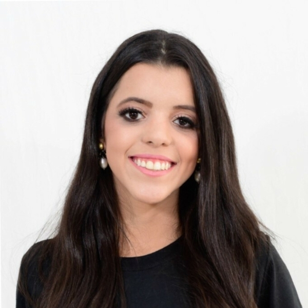 Luiza - Prof de matemática - Santa Luzia
