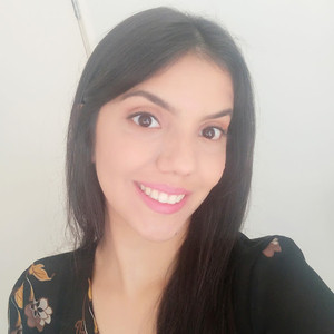 Iris - Professor de português para estrangeiros - Saguaçu