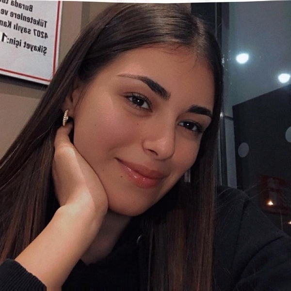 Rabia - İngilizce kelime bilgisi öğretmeni - Karaman
