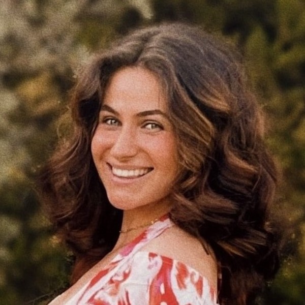 Alexandra - Prof d'allemand - Grilly