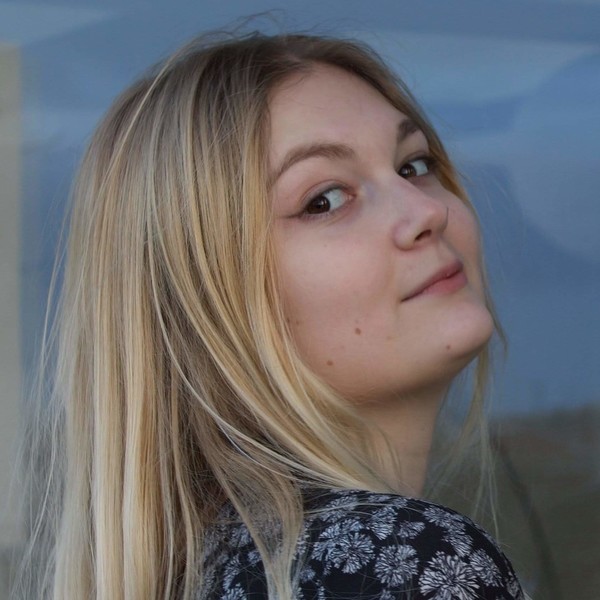 Yulia - Prof de russe - Reims