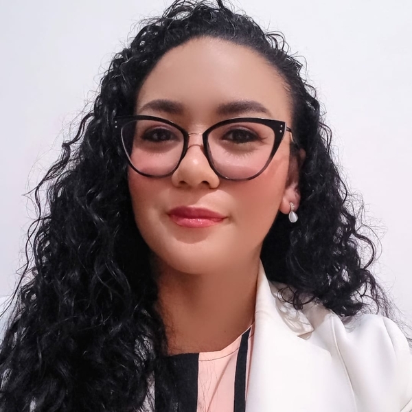 Sayuri - Professor de japonês - São Paulo