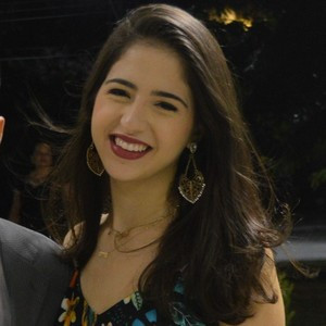 Marina - Professor de matemática - Recife