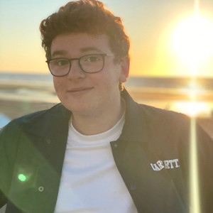 Hugues - Prof de maths - Rouen