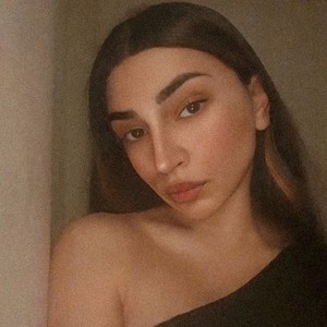 Leyla - Türkçe öğretmeni - 34742