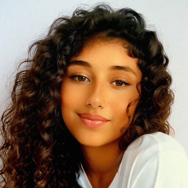 Leyna - Prof de physique - chimie - Viroflay
