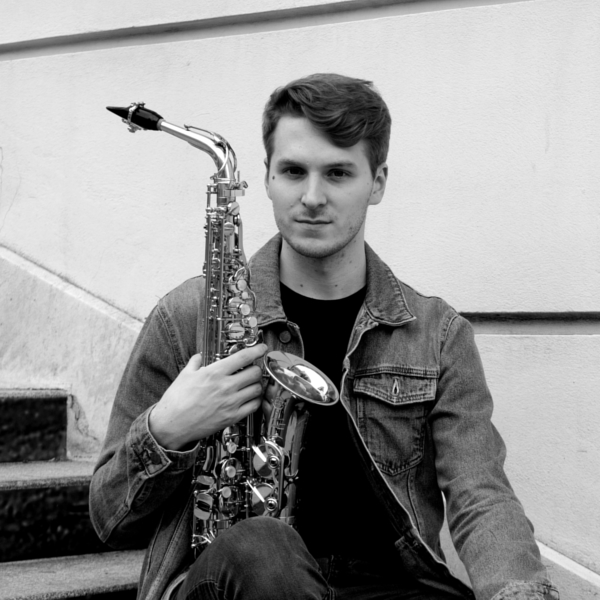 Lan - Prof saxophon - Wien