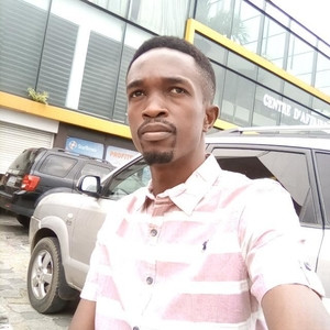 Innocent - Prof de maths - Bruxelles