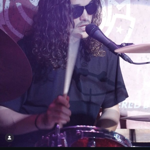 Théo - Prof de batterie - Paris