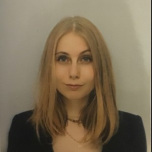Mélyne - Prof d'aide aux devoirs - Cergy