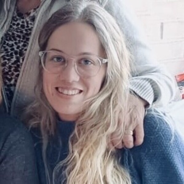 Ivette - Profe de español - Tona