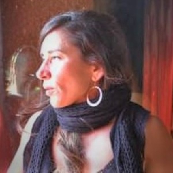 Delphine - Prof de français - Ascain