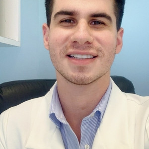 Samuel - Prof de odontologia - 