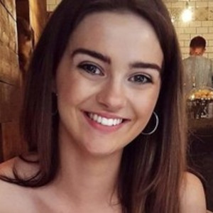 Holly - Prof de inglês - Rio de Janeiro